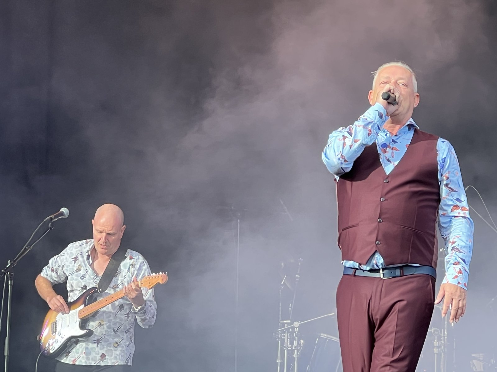 Groot Hart live - zanger